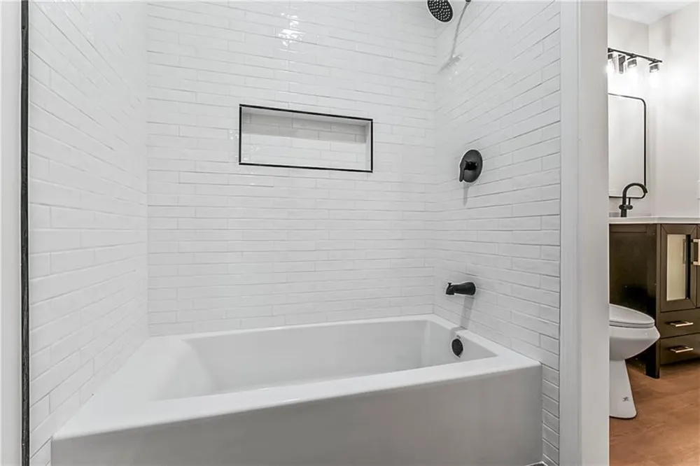 204 Groveland Drive Peachtree City, GA 30269