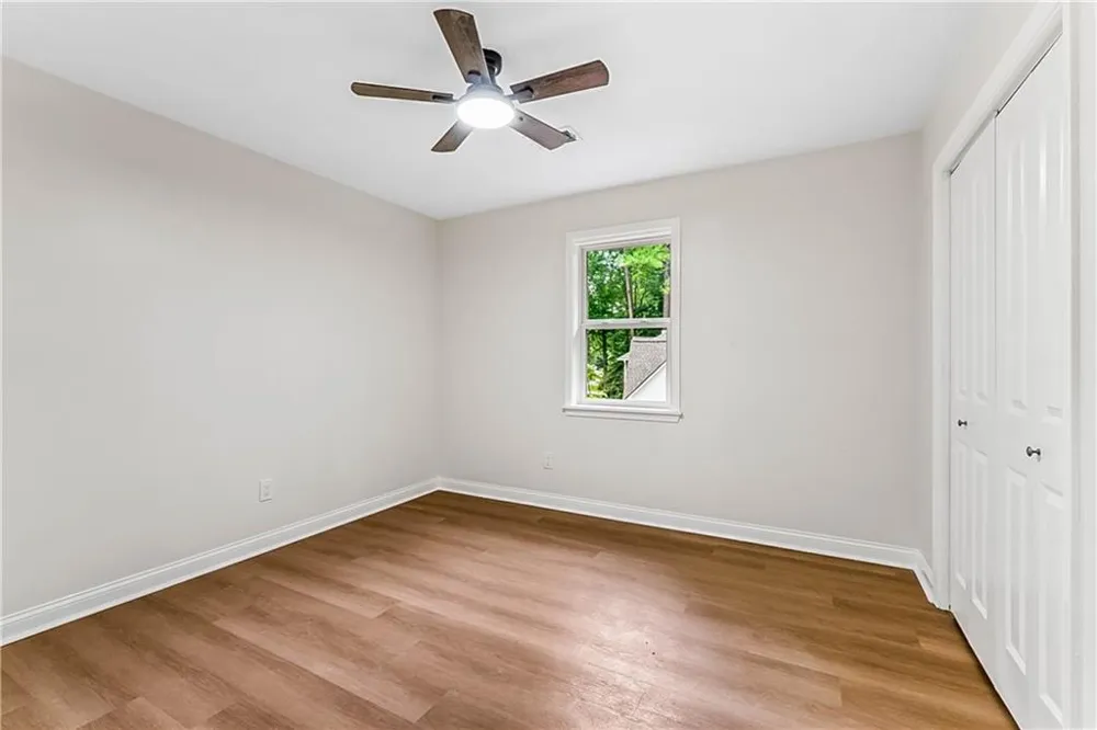 204 Groveland Drive Peachtree City, GA 30269