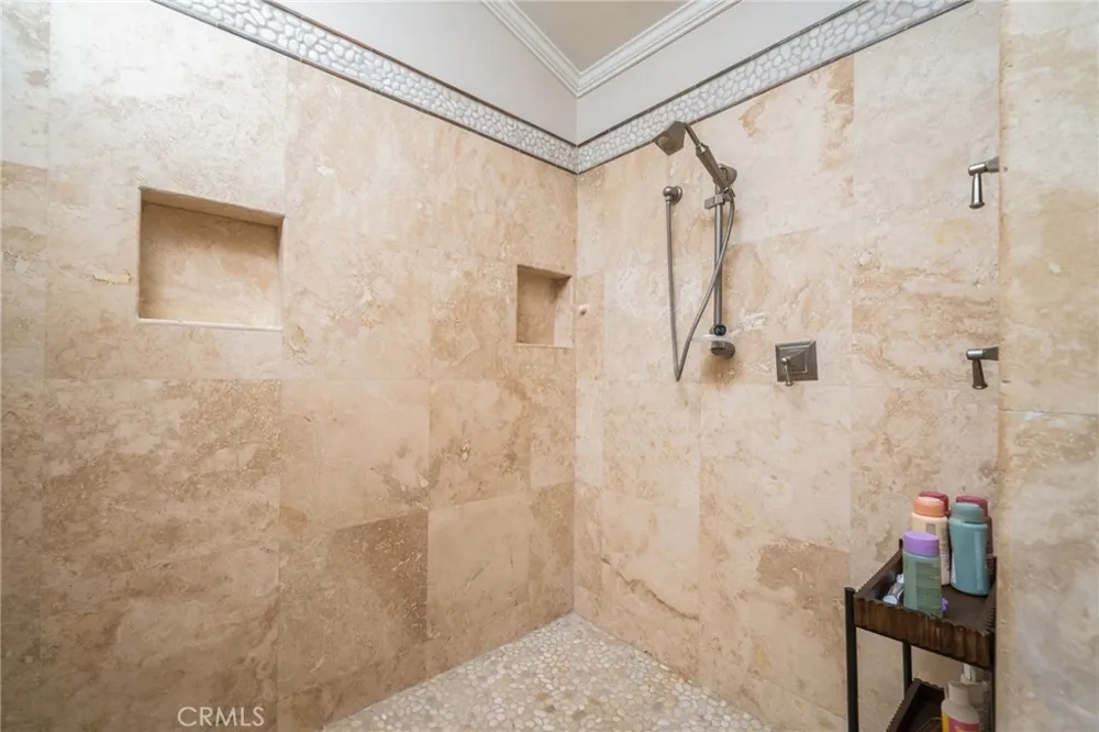 280 E Miramar Claremont, CA 91711