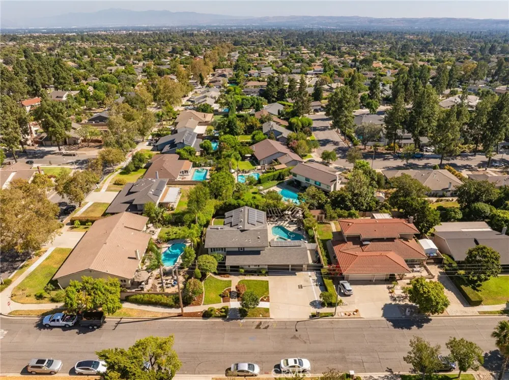 280 E Miramar Claremont, CA 91711