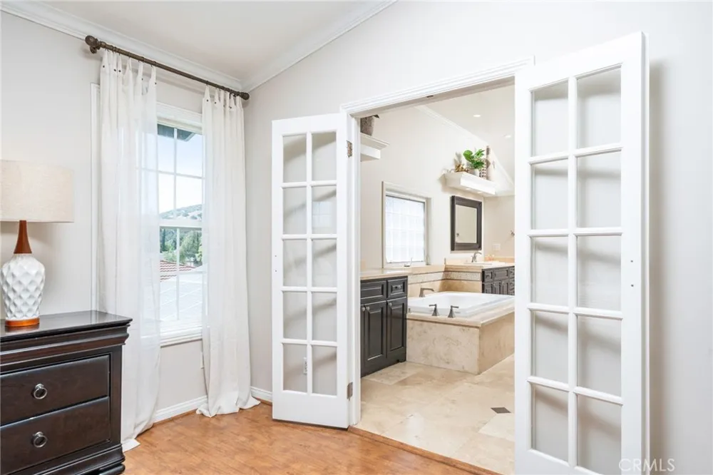 280 E Miramar Claremont, CA 91711