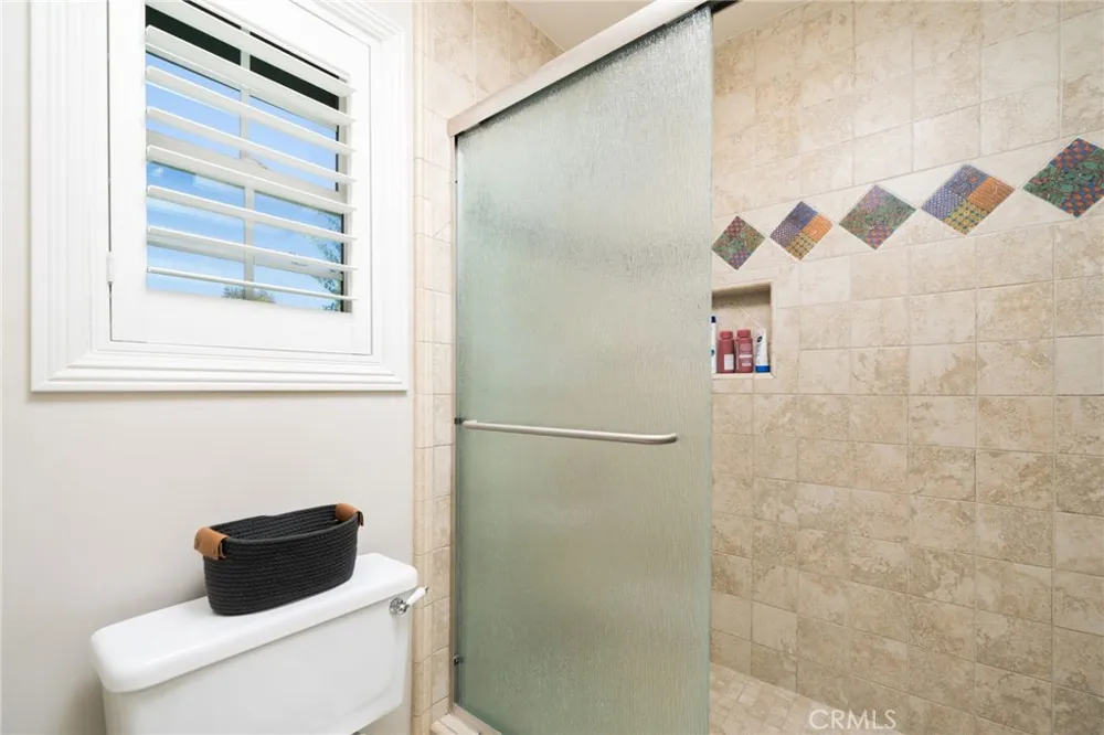 280 E Miramar Claremont, CA 91711