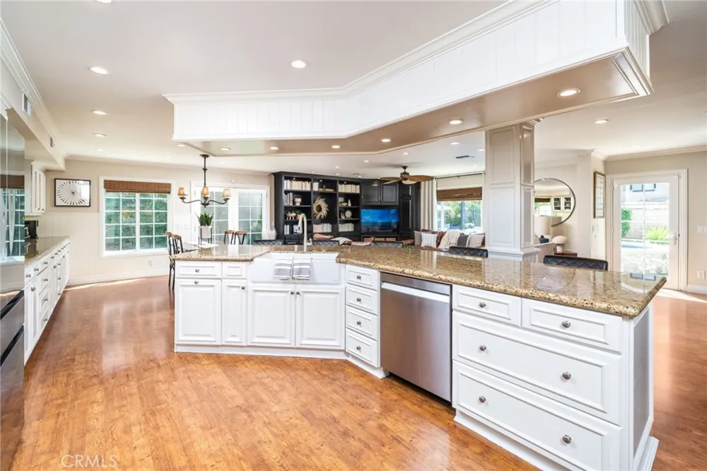 280 E Miramar Claremont, CA 91711