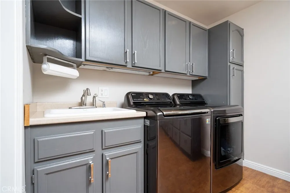 280 E Miramar Claremont, CA 91711