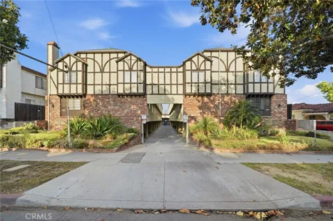 824 S Stoneman Avenue #16
