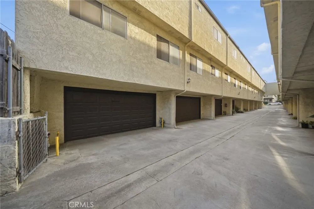 824 S Stoneman Avenue #16 Alhambra, CA 91801