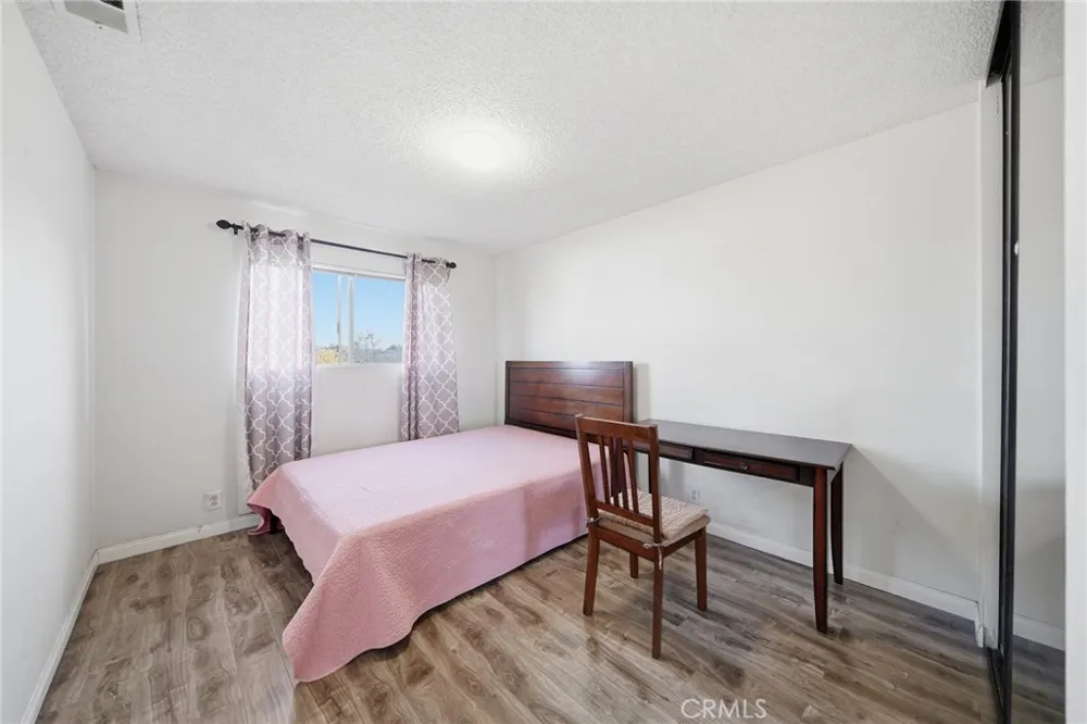 824 S Stoneman Avenue #16 Alhambra, CA 91801