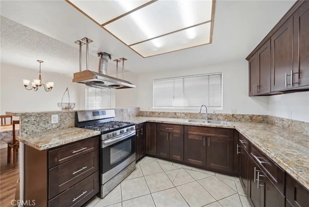 824 S Stoneman Avenue #16 Alhambra, CA 91801