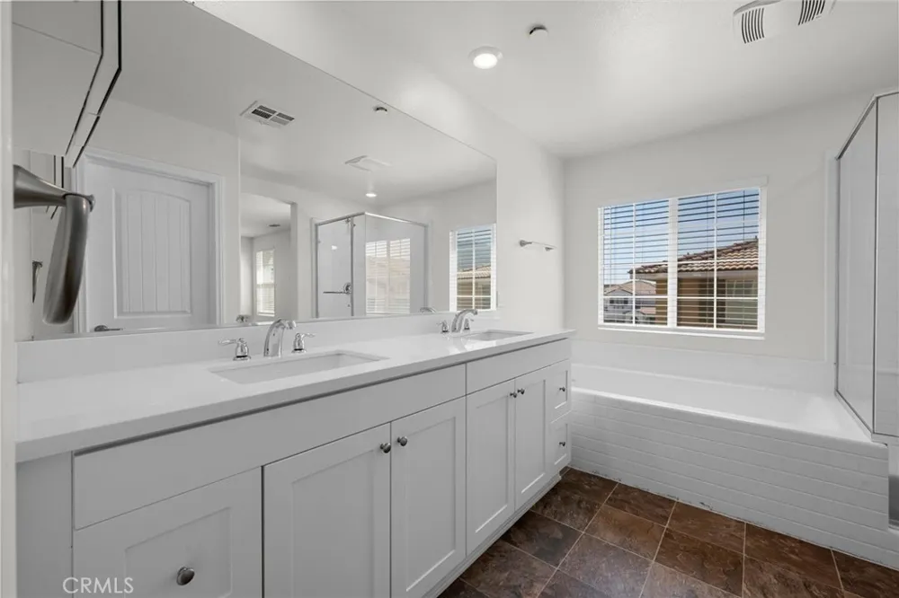 5200 Blueberry Fontana, CA 92336