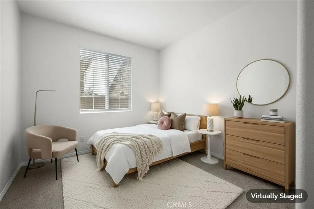 5200 Blueberry Fontana, CA 92336