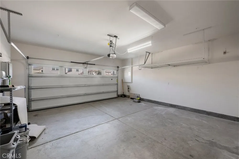 5200 Blueberry Fontana, CA 92336