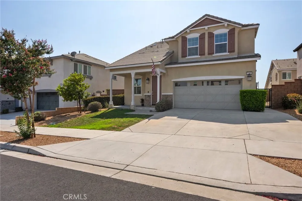 5200 Blueberry Fontana, CA 92336