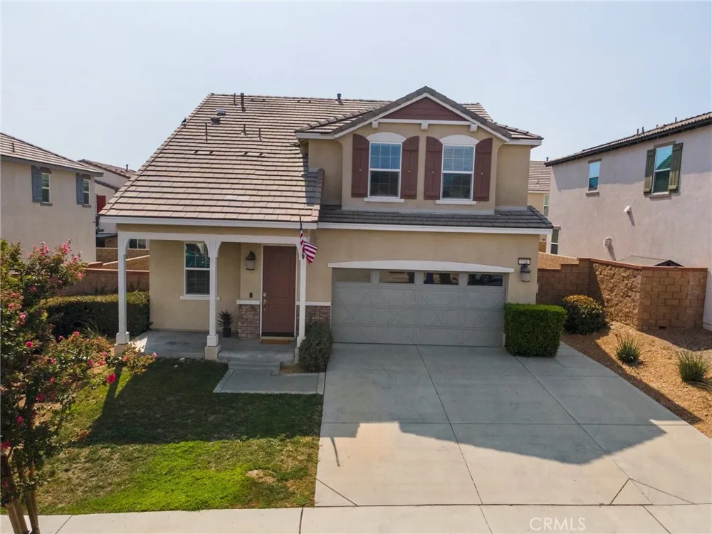 5200 Blueberry Fontana, CA 92336