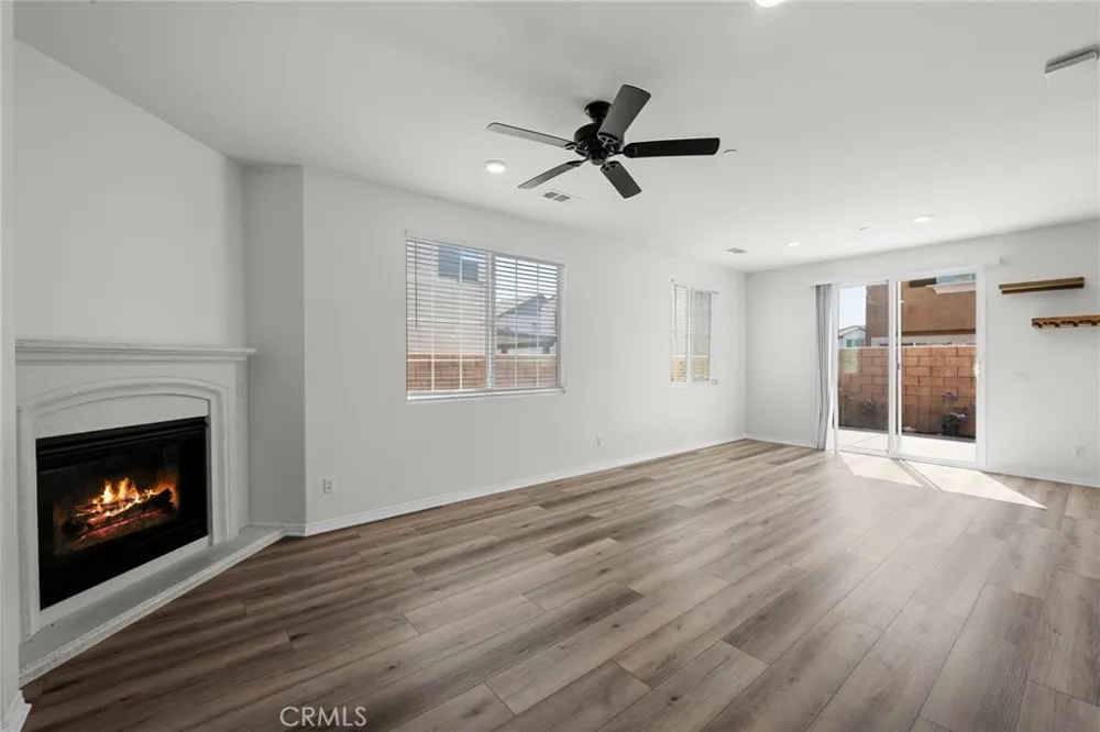 5200 Blueberry Fontana, CA 92336