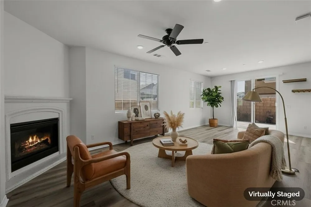 5200 Blueberry Fontana, CA 92336