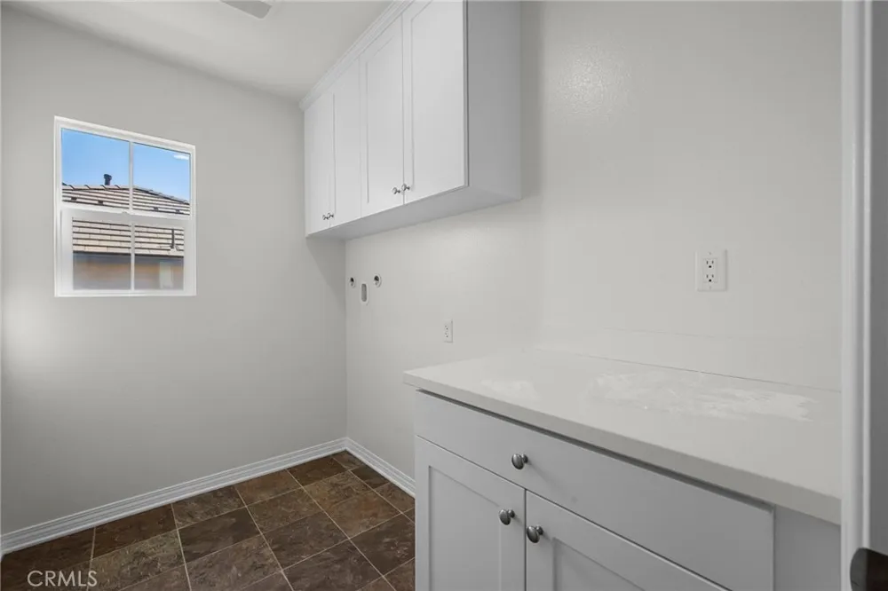 5200 Blueberry Fontana, CA 92336