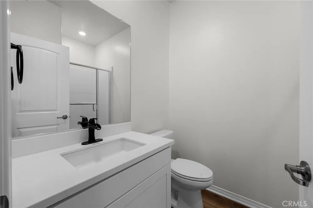 5200 Blueberry Fontana, CA 92336