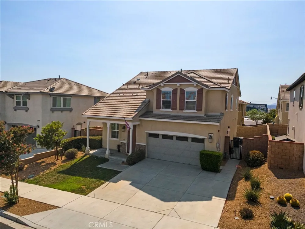 5200 Blueberry Fontana, CA 92336