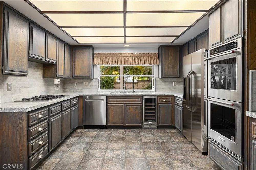 1460 Via Corona La Verne, CA 91750