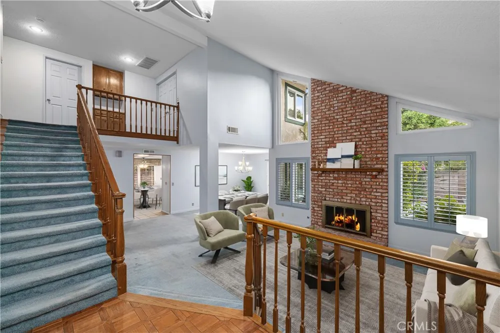 1460 Via Corona La Verne, CA 91750