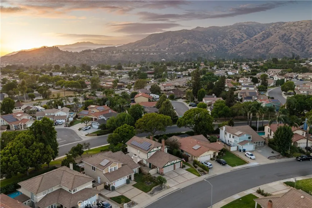 1460 Via Corona La Verne, CA 91750