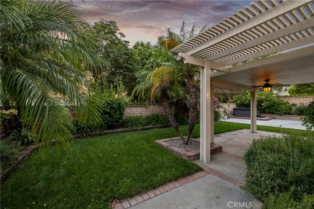 1460 Via Corona La Verne, CA 91750
