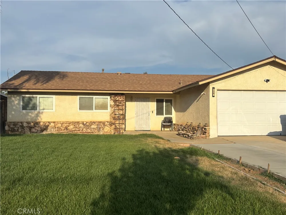 1170 Michigan Beaumont, CA 92223