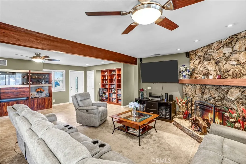 1170 Michigan Beaumont, CA 92223