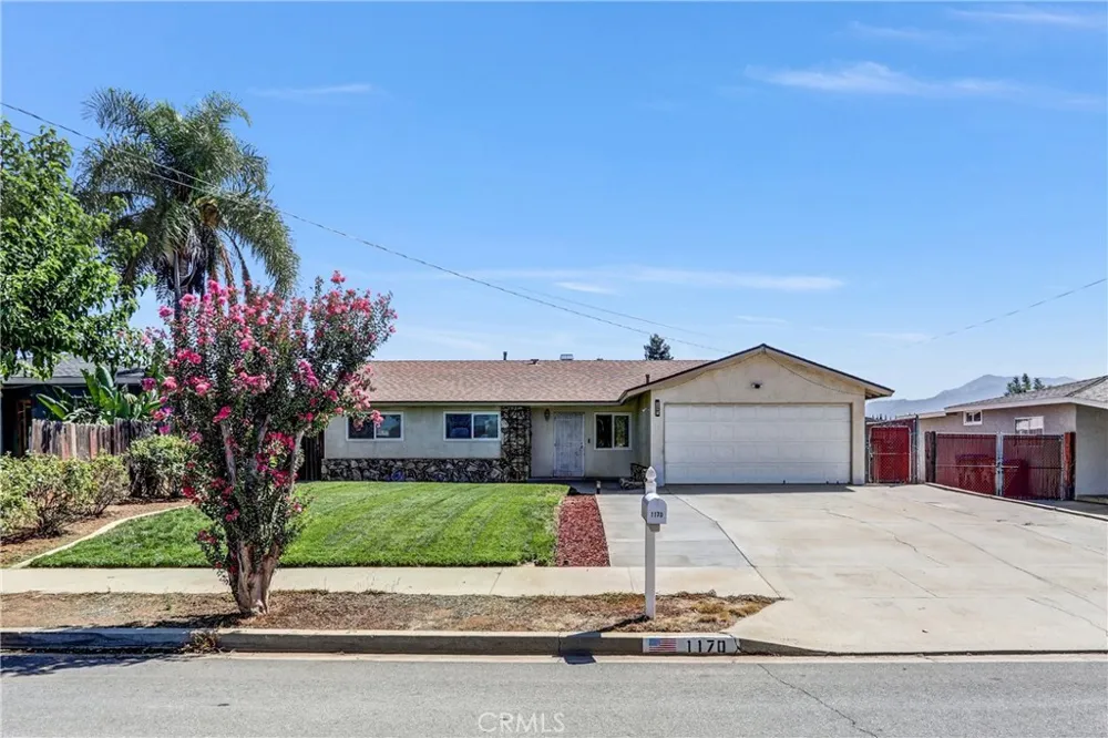 1170 Michigan Beaumont, CA 92223