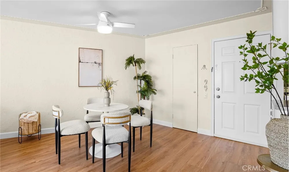 2035 4th street #202C Santa Monica, CA 90405