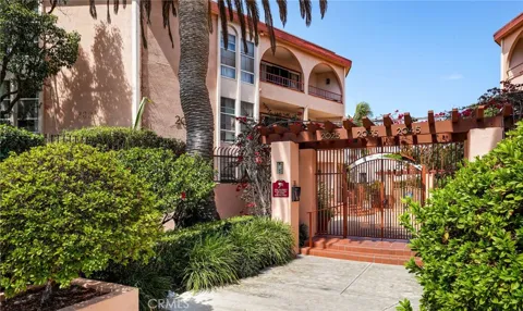 2035 4th street #202C