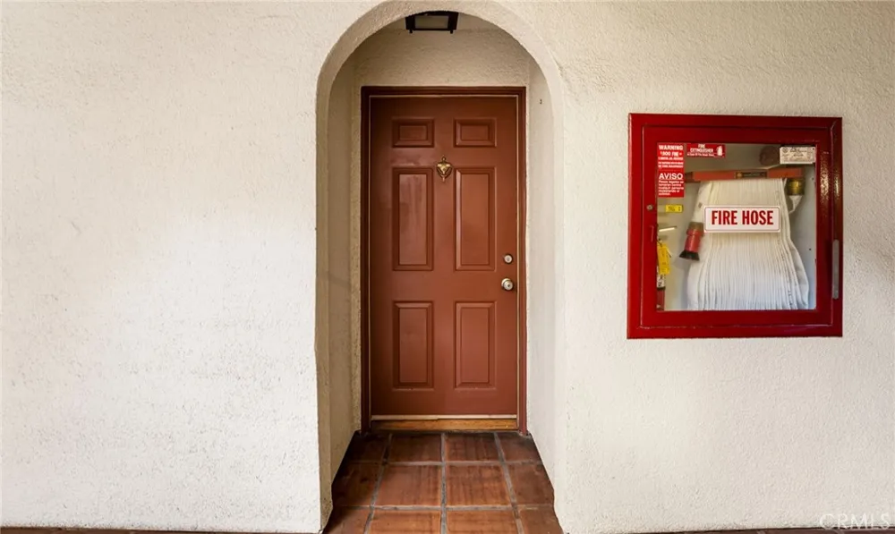 2035 4th street #202C Santa Monica, CA 90405