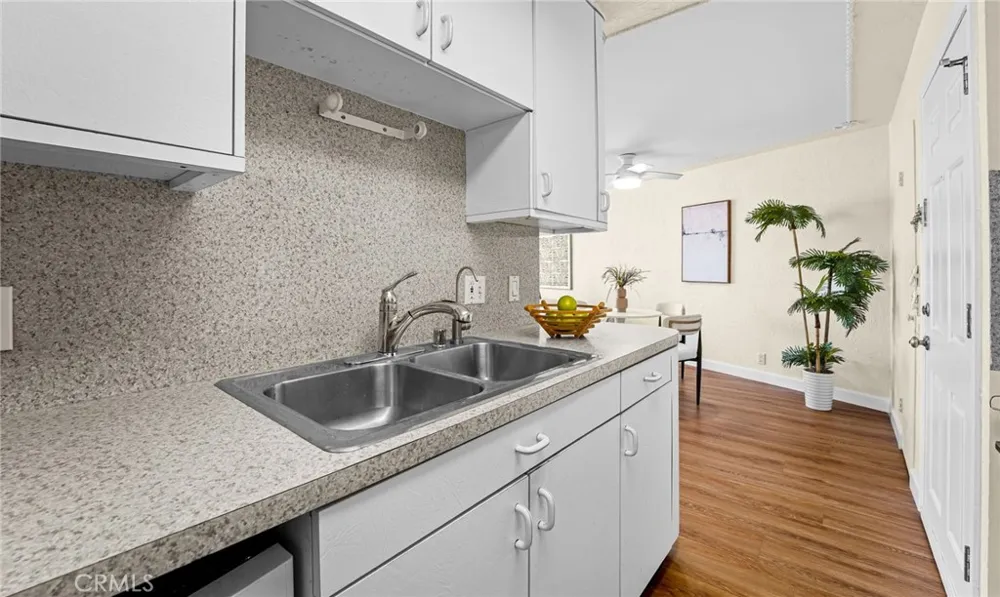 2035 4th street #202C Santa Monica, CA 90405