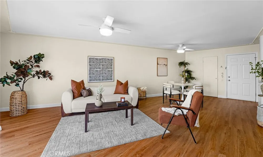 2035 4th street #202C Santa Monica, CA 90405