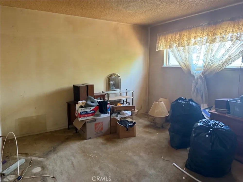1220 S Vecino Glendora, CA 91740