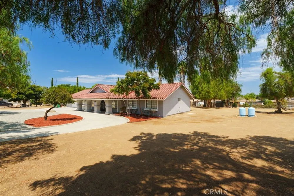 20150 Myron Perris, CA 92570