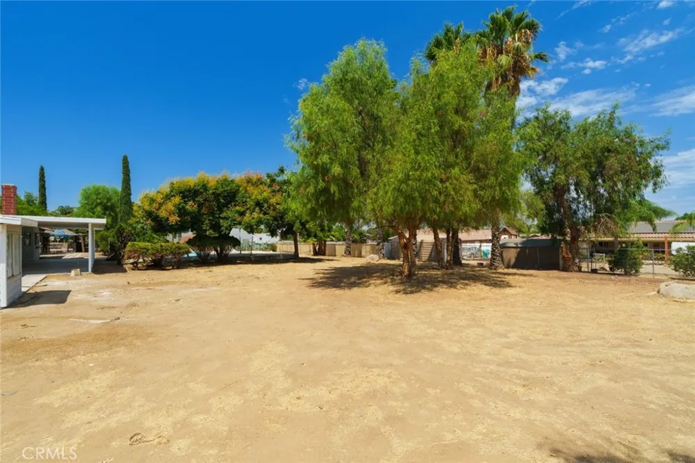 20150 Myron Perris, CA 92570