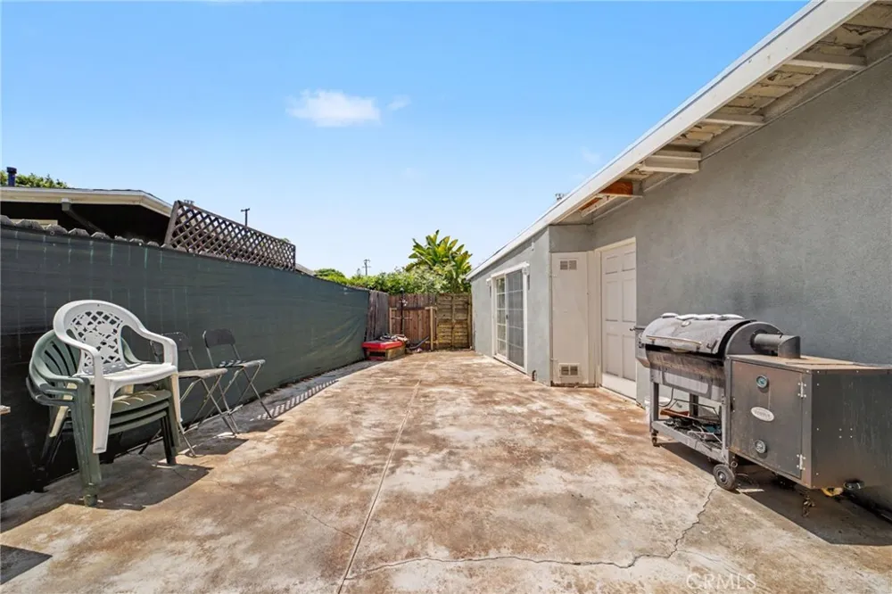 408 S Rodilee Avenue West Covina, CA 91791