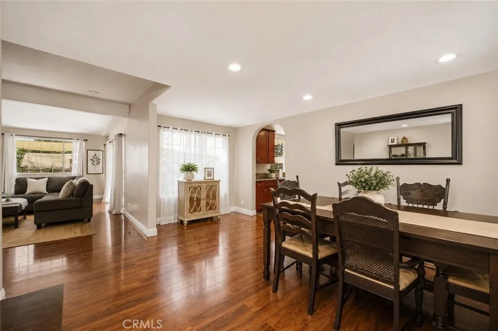 408 S Rodilee Avenue West Covina, CA 91791