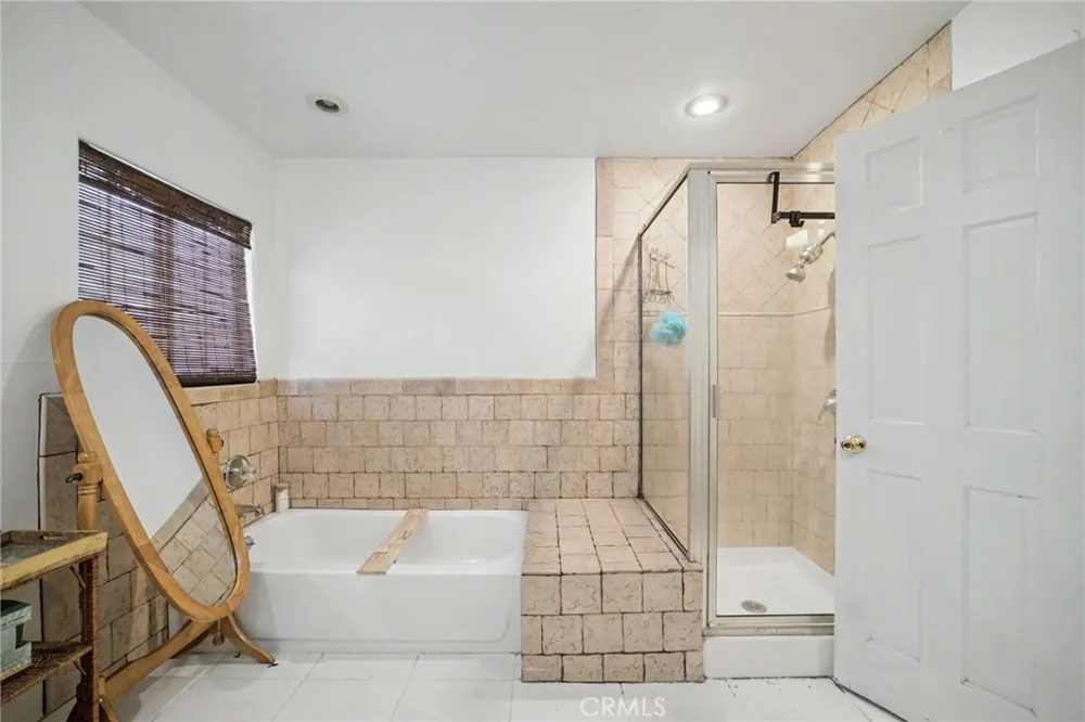 408 S Rodilee Avenue West Covina, CA 91791