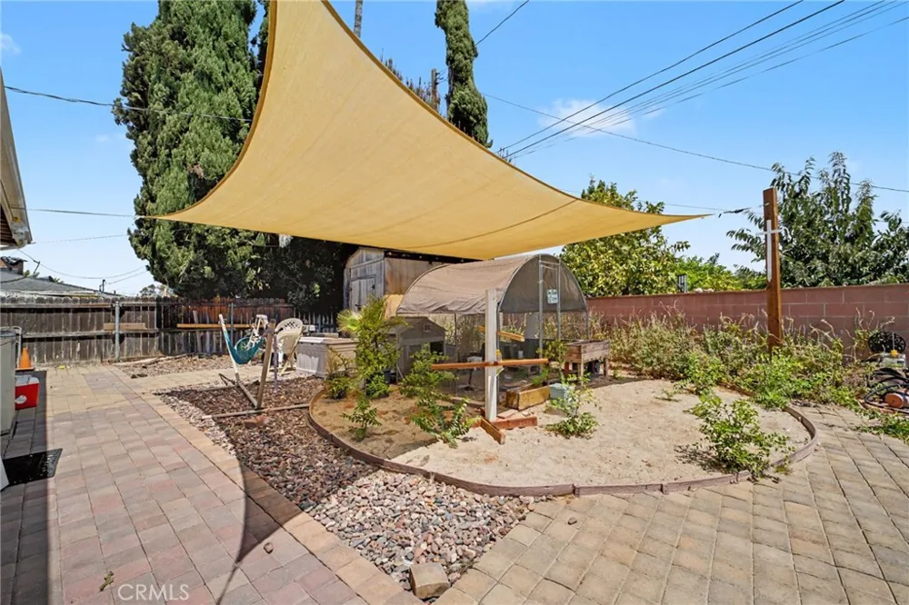 408 S Rodilee Avenue West Covina, CA 91791