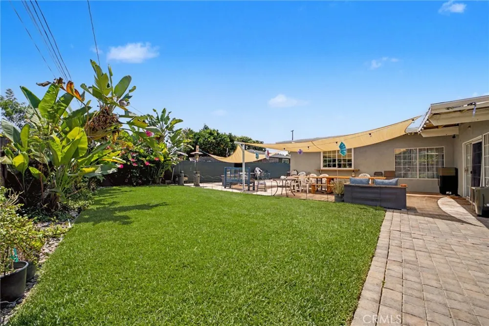 408 S Rodilee Avenue West Covina, CA 91791