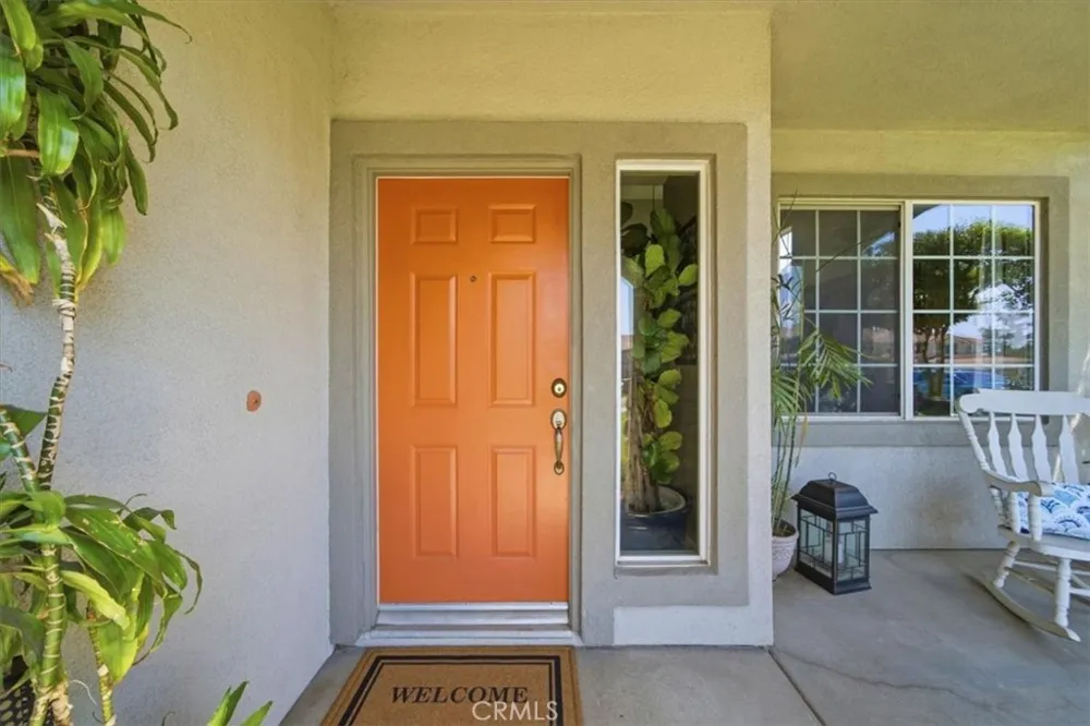7245 Andrea Fontana, CA 92336