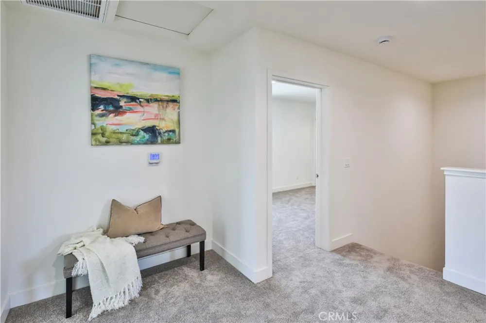 6826 Whitman Avenue Van Nuys, CA 91406