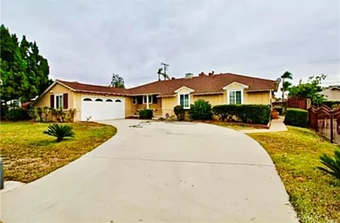 1704 E Vine Avenue #A