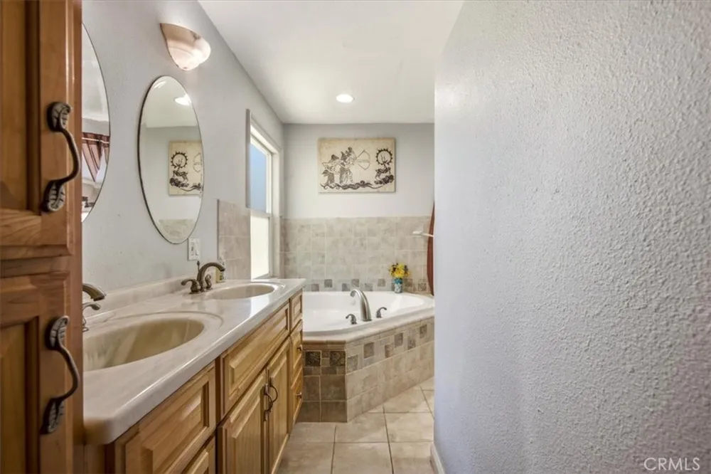 7865 Layton Rancho Cucamonga, CA 91730