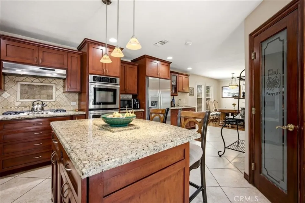 7865 Layton Rancho Cucamonga, CA 91730