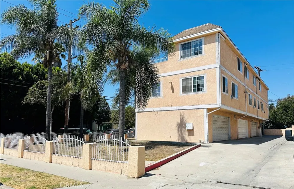 6763 Foster Bridge Bell Gardens, CA 90201