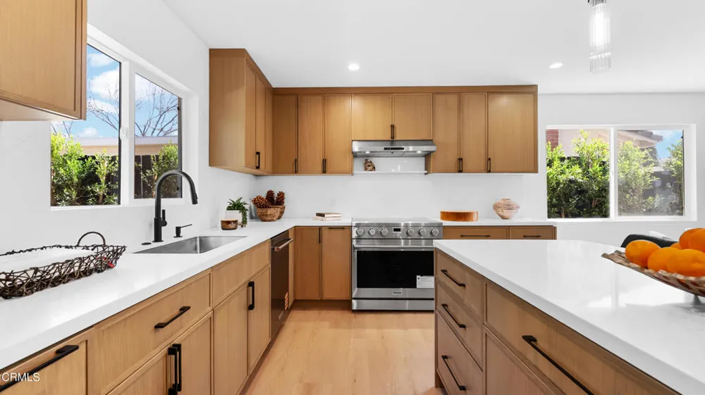 2283 Northpark Street Thousand Oaks, CA 91362