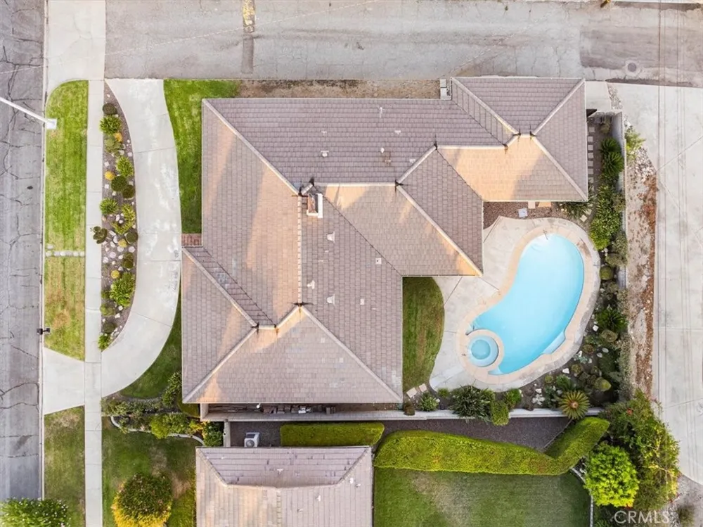 878 W Buffington Street Upland, CA 91784